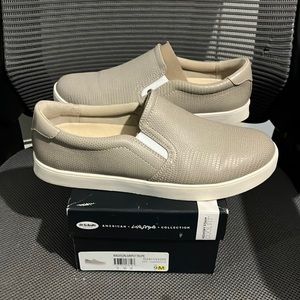 Woman's Slip-On Sneakers